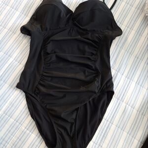 BLACK 1 PIECE SWIMSUIT XL